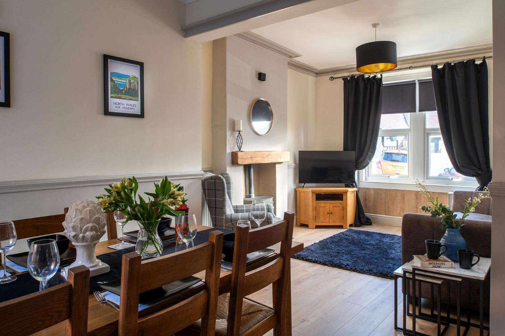 Orme Lodge Ландъндо Екстериор снимка